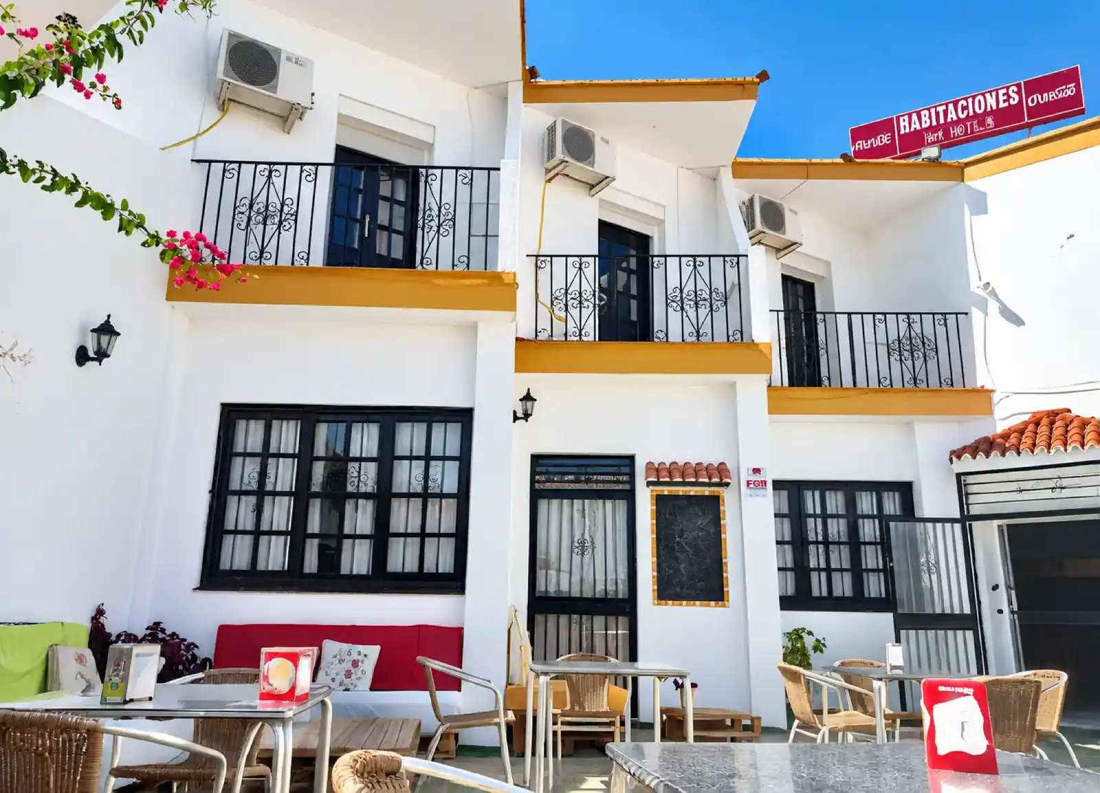 Fachada del hostal